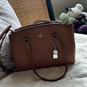 Coach Brown handbag.  Original $329.00.  Asking $100.00